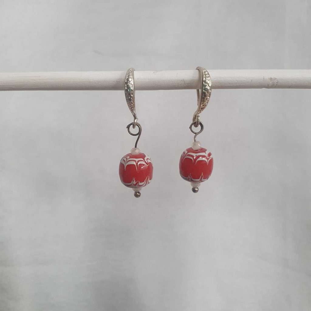 Oorbel rood