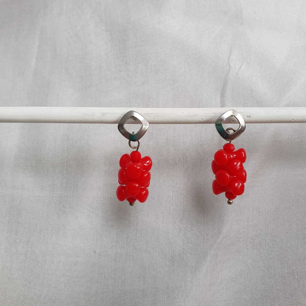 Oorbel rood
